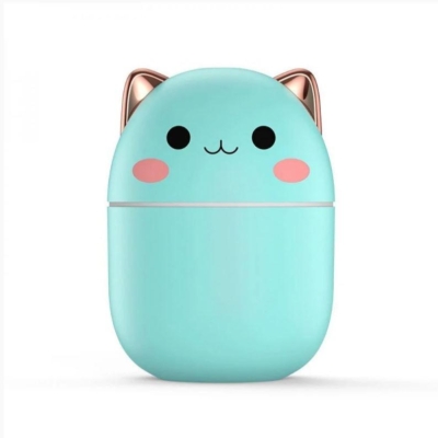 Traga mais fofura e bem-estar para o seu ambiente com o Umidificador Gatinho Verde. Este adorável umidificador não só melhora a qualidade do ar, mas também adiciona um toque encantador à sua decoração. Transforme qualquer espaço com o Umidificador Gatinho Verde. Este umidificador adorável é a escolha perfeita para quem deseja melhorar a qualidade do ar com estilo e diversão.