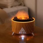 Desfrute de um ambiente tranquilo, equilibrado e perfumado com o nosso Umidificador de Ar Ultrassônico com 7 Cores dos Chakras. Com um design moderno e tecnológico, este difusor e aromatizador são ideais para pequenos ambientes. Este umidificador de ar possui uma capacidade de 350ml e pode ser utilizado com essências aromáticas, tornando o ambiente ainda mais agradável e relaxante. Proporciona uma umidificação eficiente por até 12 horas.