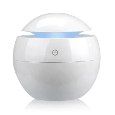 O Umidificador de Ar Ultrassônico com 7 Cores dos Chakras é um dispositivo inovador que combina os benefícios da cromoterapia, umidificação do ar e a energia dos chakras em um único aparelho. Projetado para criar um ambiente tranquilo e harmonioso, tanto visual quanto sensorialmente, este umidificador oferece uma experiência completa de bem-estar.